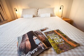 3 makuuhuonetta, silitysrauta/-lauta, ilmainen Wi-Fi