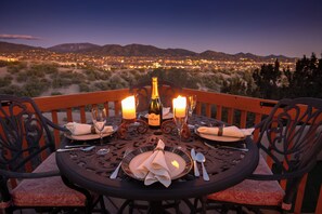 House (4 Bedrooms) | Front of property - Luces de la Ciudad by Kokopelli Property Management (Santa Fe)