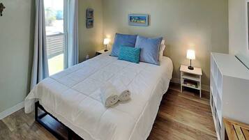 House (2 Bedrooms) | Property amenity