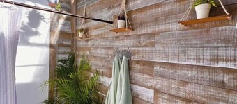 Secluded Texas Glamping Dome with AC, East Texas

