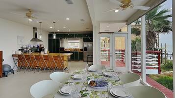 House (3 Bedrooms) | Property amenity