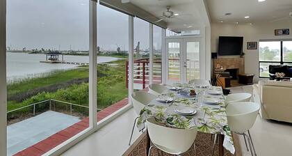 Dock of the Bay by Ryson Vacation Rentals