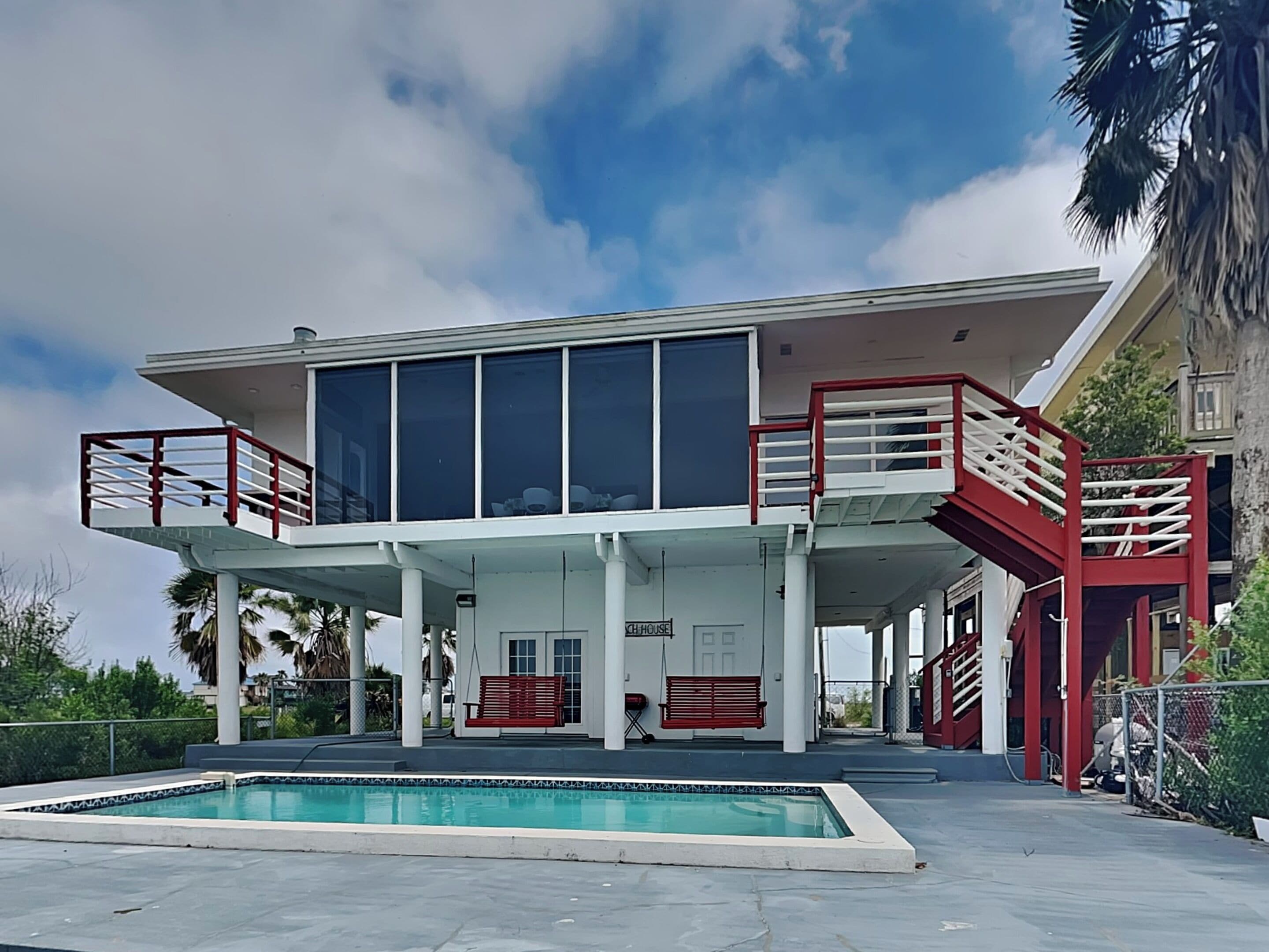 House (3 Bedrooms) | Front of property