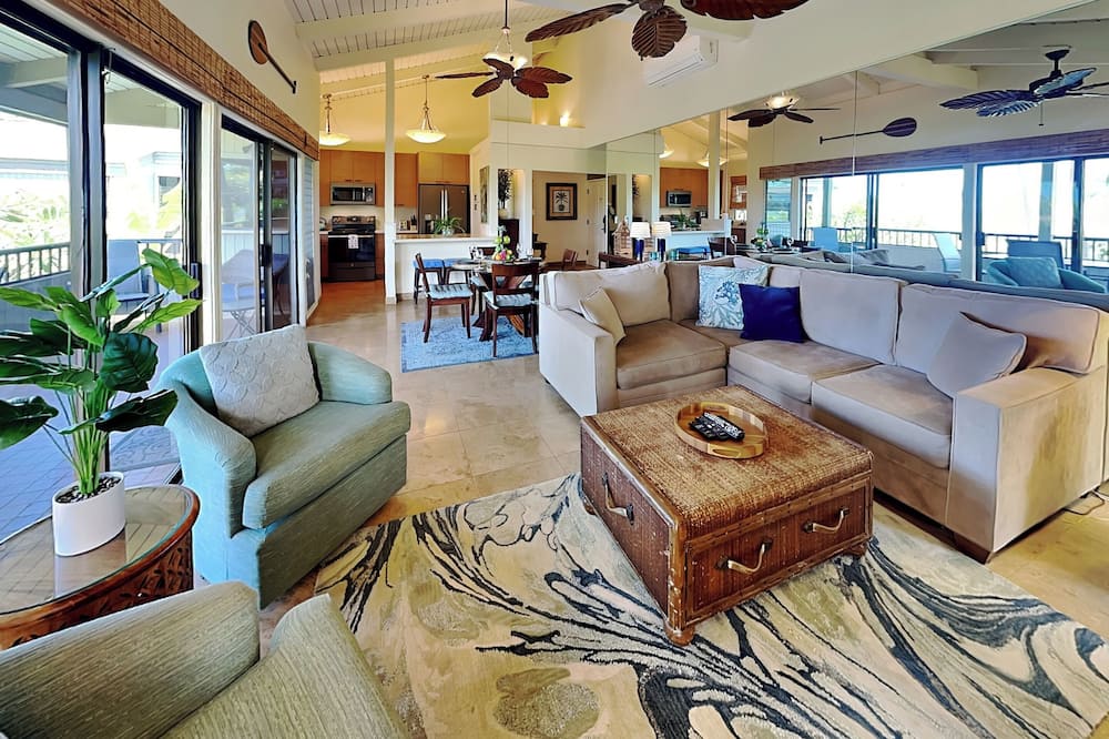 Wailea Ekolu Village 1406 by Maui Rental Group - Kihei, HI