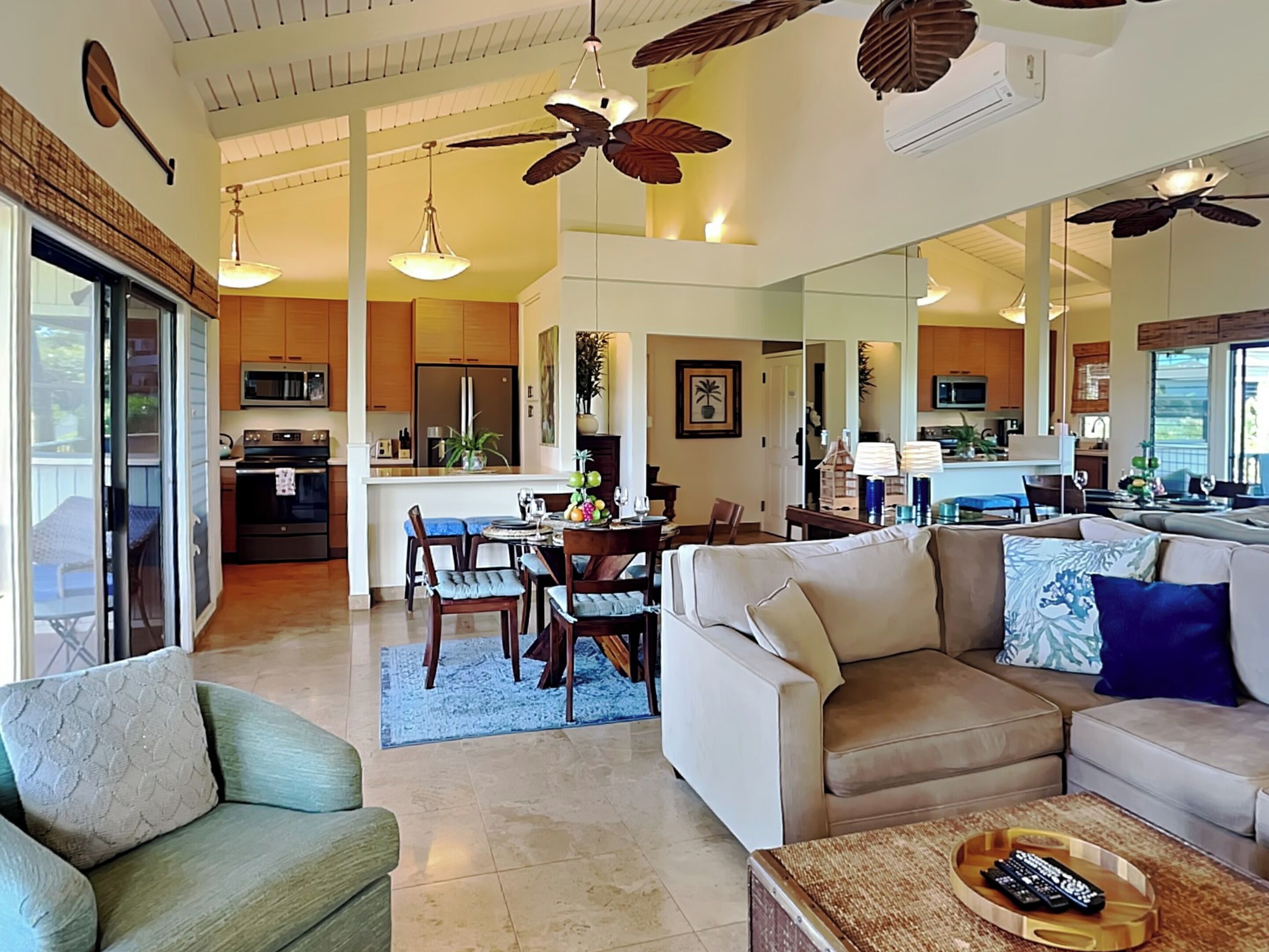 Condo (2 Bedrooms) | Khác