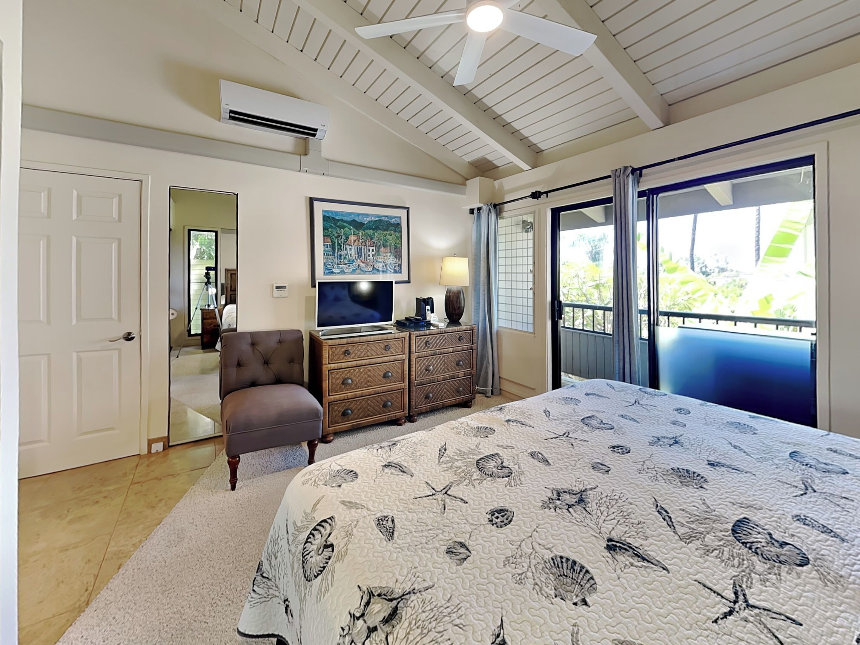 Condo (2 Bedrooms) | Servicio de la propiedad