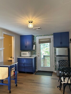 Fridge, microwave, coffee/tea maker, toaster