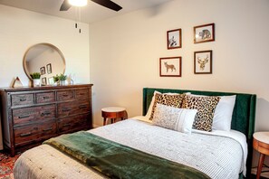 4 Schlafzimmer, Schreibtisch, kostenloses WLAN, Bettwäsche