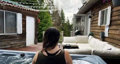 CDALake-Kayaks-Hottub-BoatSlip-PoolTable