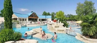 Camping 5 étoiles - Parc aquatique - eebfed