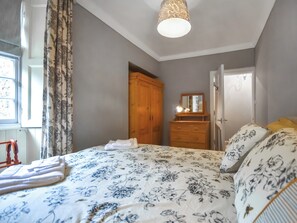 3 soverom, wi-fi (inkludert) og sengetøy