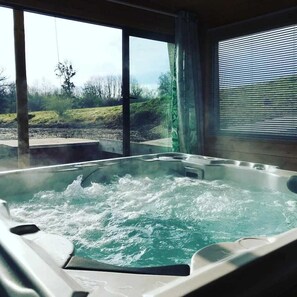 Interior - Camping - Piscine - eecedf (Chassenard)