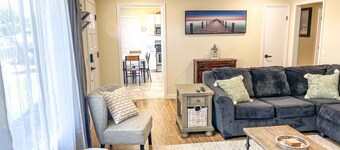 Newly remodeled 4 bedroom 3 bath house with giant fenced back yard and hot tub!