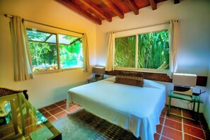 Maison Deluxe | Literie hypoallergénique, ameublement unique, accès au Wi-Fi (inclus)