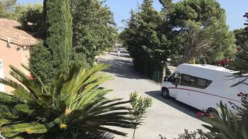 Enceinte de lâhĂ©bergement