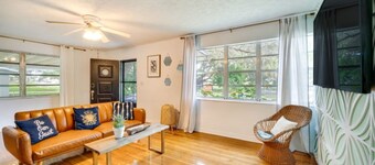 KING BED MASTER ROOM AND  ENTIRE HOME WITH TREE HOUSE CLOSE TO DISNEY WORLD