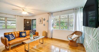 KING BED MASTER ROOM AND ENTIRE HOME WITH TREE HOUSE CLOSE TO DISNEY WORLD