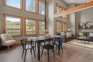 Smart TV, fireplace, offices