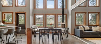 Modern Tides | Hot Tub | Beach Access | Fireplace