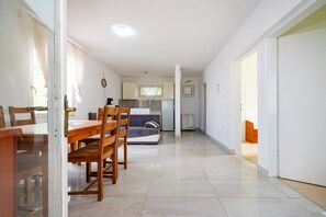 Căn hộ, 2 phòng ngủ, ban công, quang cảnh vườn | Nội thất