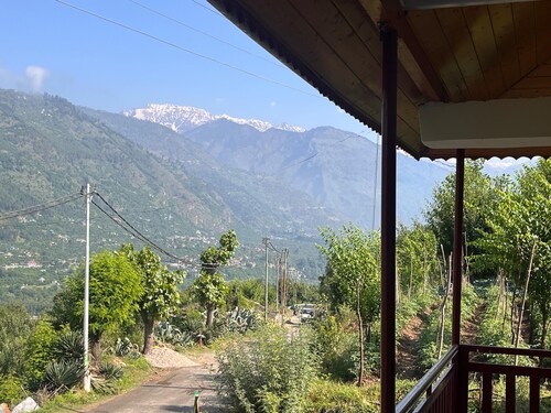 Tranquil Plum Orchard Stay in Kais, Kullu