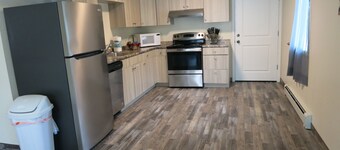 4 Bdr/2 Bath-Interior Alaska-Moose Creek , North Pole. Minutes from Eielson AFB