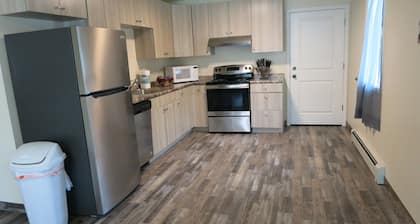 4 Bdr/2 Bath-Interior Alaska-Moose Creek , North Pole. Minutes from Eielson AFB