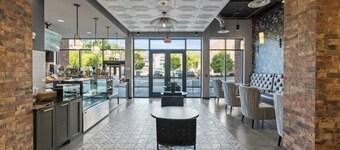 Studio near UIUC/Yugo Guest Suites E