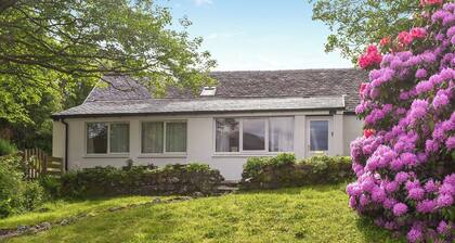 2 Schlafzimmer Unterkunft in Torrin