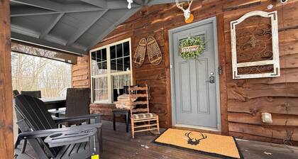 Discover your ideal Pocono Lake vacation rental at Pocono Dream Cottage!