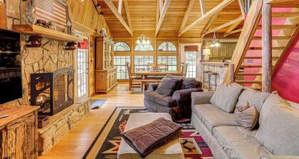 Tumbling Shoals Cabin < 1 Mi to Beaches & Boating!