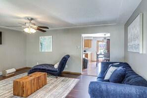 Televisión, chimenea