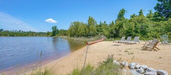 Hike & Fish! 5-Unit Wesson Escape w/ Private Beach