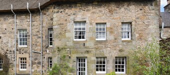 4 bedroom accommodation in Falkland