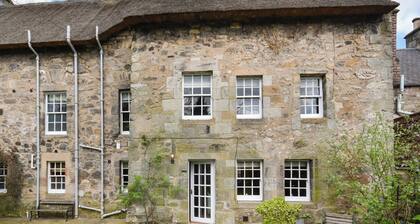 4 bedroom accommodation in Falkland