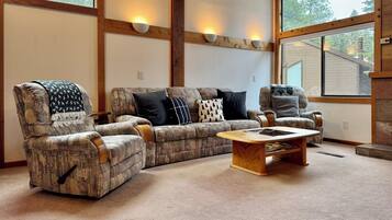 Smart-tv, pejs, stereoanlæg