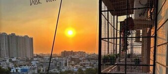 Elysium...warm place  with modern amenities-“perfect place to stay“ experience 