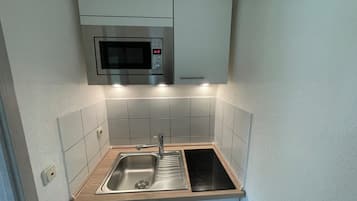 Microwave, stovetop