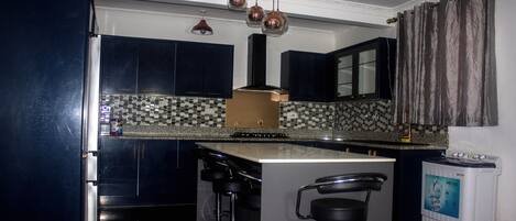 Electric kettle, toaster