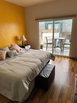 3 quartos, ferros/tábuas de passar roupa, Wi-Fi, roupa de cama