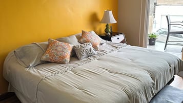 3 chambres, fer et planche à repasser, Wi-Fi, literie fournie