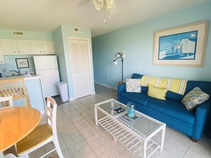 Smart TV - Cabana De Mar 128, a 2 bedroom Carolina Beach condo located on the premiere Carolina Beach Boardwalk. (Carolina Beach)