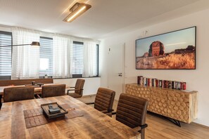 Dining - 4 Bedroom Apartment in Neckarwestheim (Neckarwestheim)