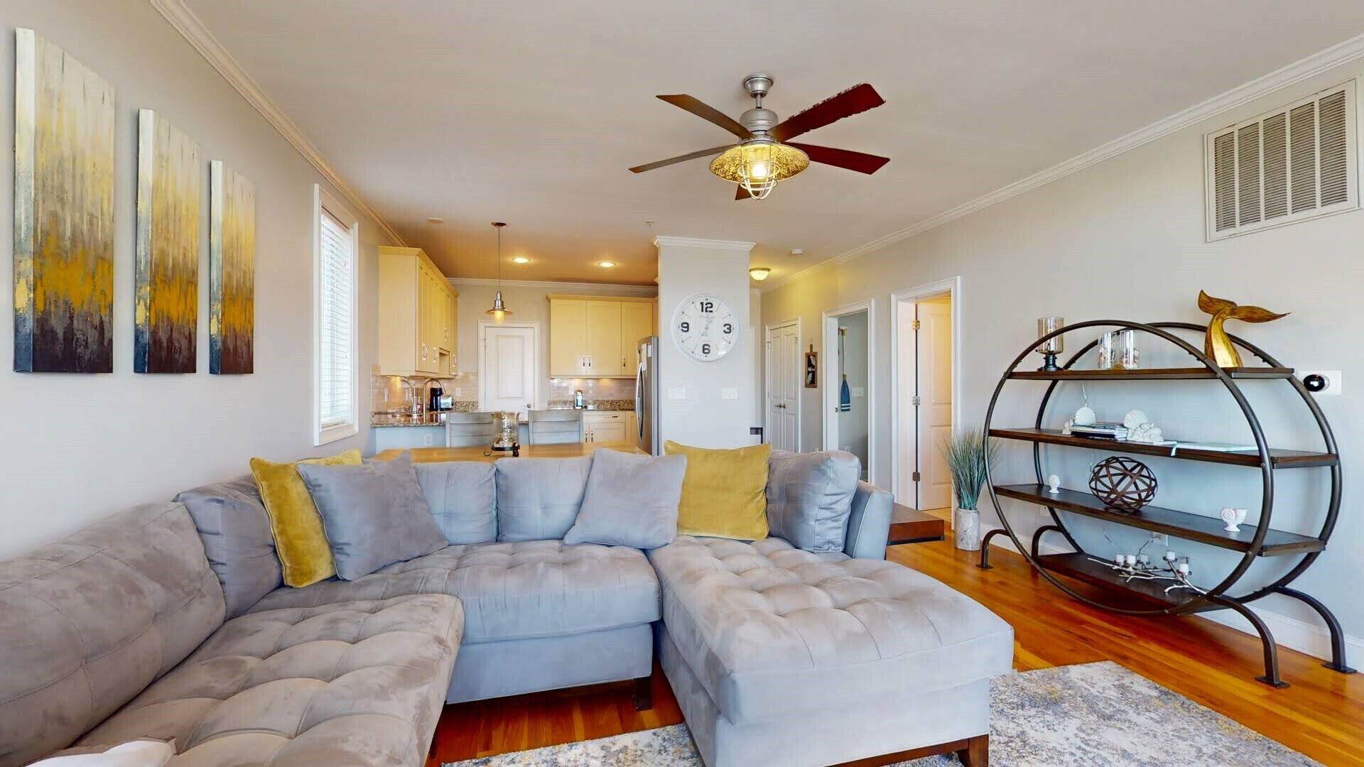 The Sweet Spot -- Beautifully furnished rental with Lake Views
