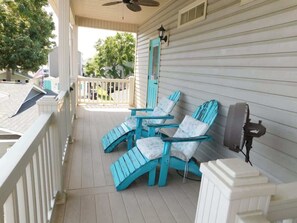 Property grounds - Golf Cart | 3BR + Porch + Swing | Site T21 (Myrtle Beach)