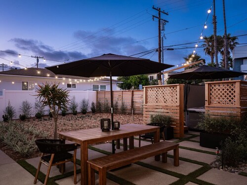 Sunsets, Ocean & watch the Dolphins! SPA, BBQ, Fire Pit, EV Charger, Pets Ok