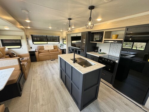 Avenger at Lake Buchanan | Close to Spider Mtn