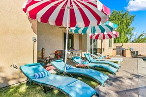 Terrace/patio - 3 miles to festivals, fun home, gameroom, deals! (Indio)