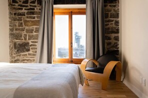 2 soveværelser, skrivebord, strygejern/strygebræt, Wi-Fi