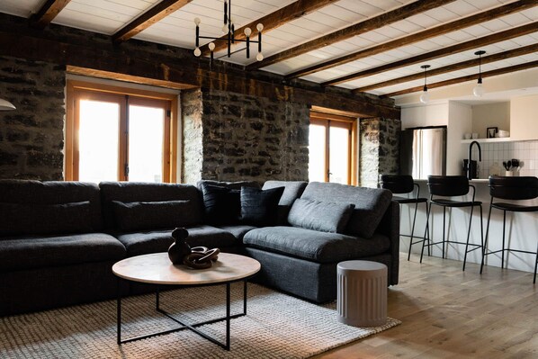 Fernseher, Arbeitsbereiche